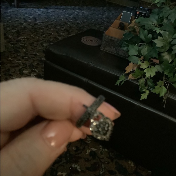 Black Spinel and Sterling Silver Heart Ring… - Picture 2 of 3